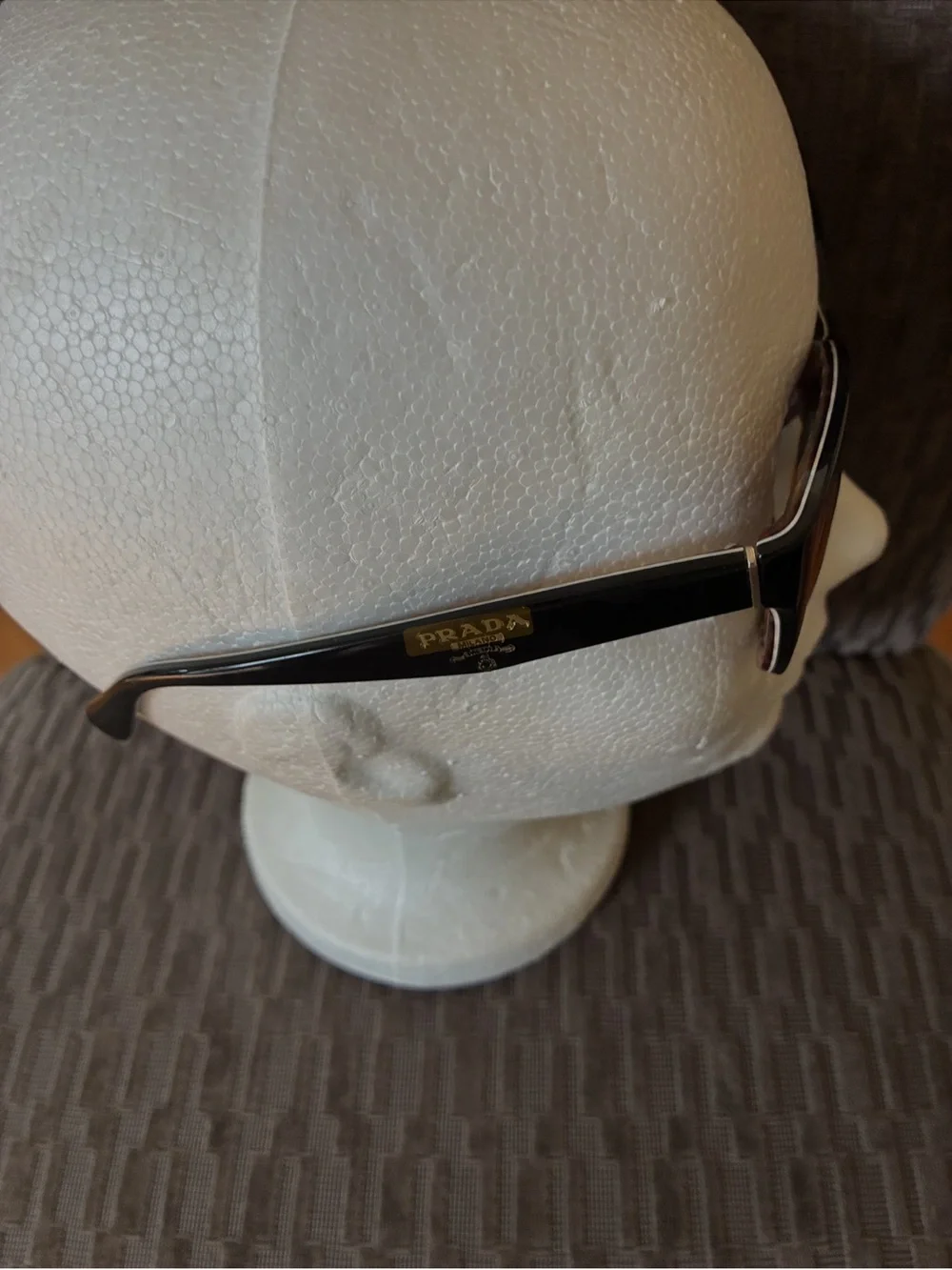 Prada SPRO5P sunglasses Black Cat Eye case box